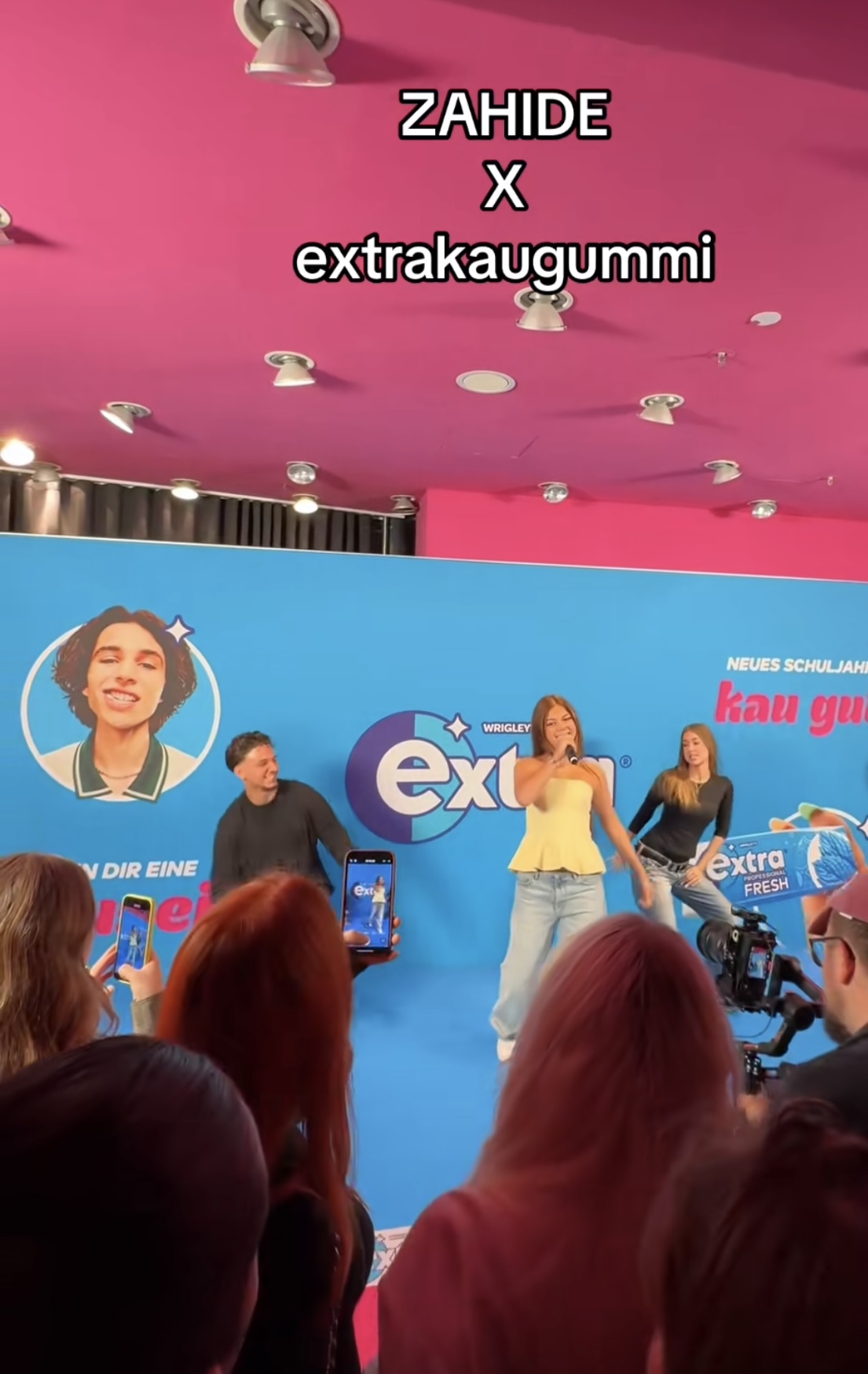 Extra x Zahide Fan-Event